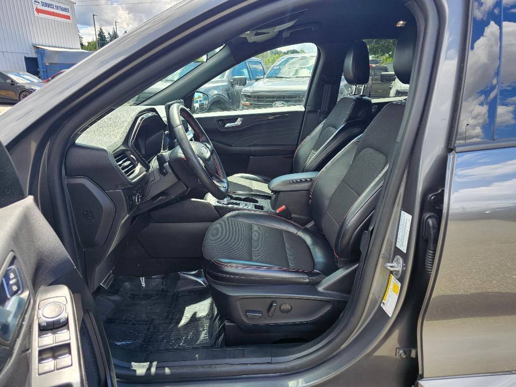 used 2024 Ford Escape car, priced at $25,571