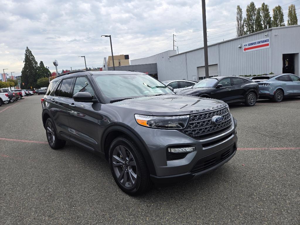 used 2023 Ford Explorer car, priced at $31,999