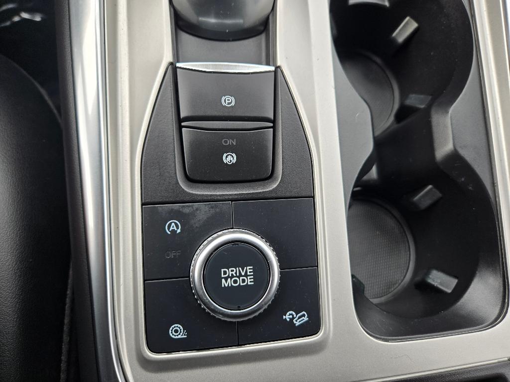 used 2023 Ford Explorer car, priced at $31,999