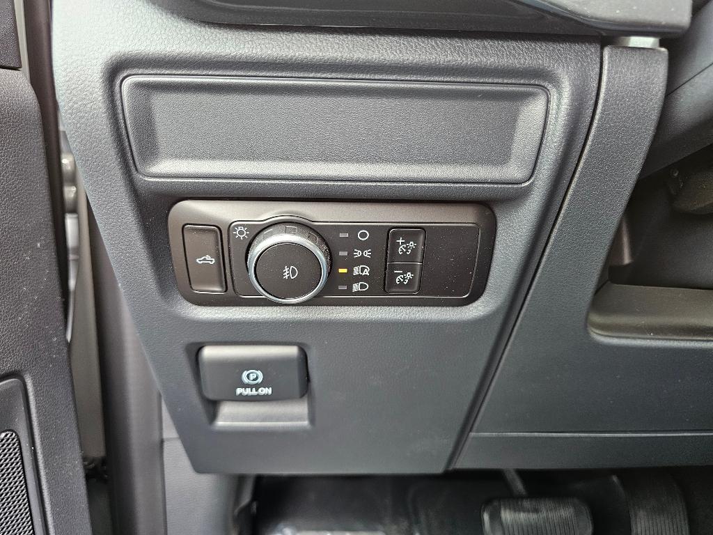 new 2026 Ford F-150 car, priced at $42,335