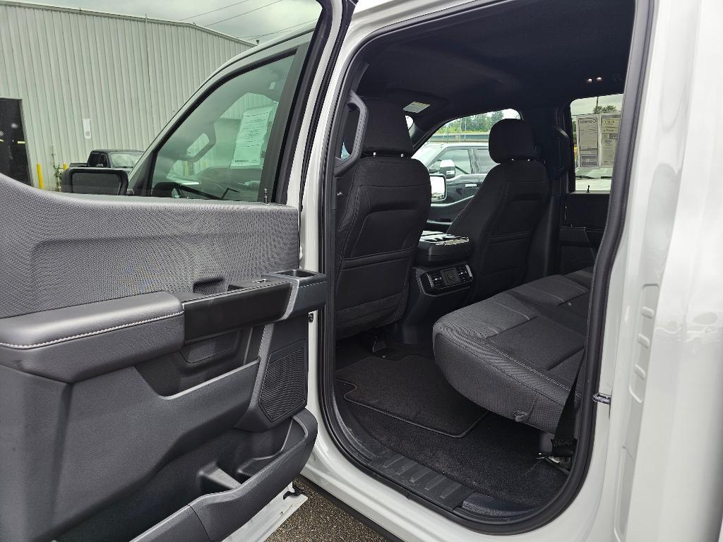 new 2026 Ford F-150 car, priced at $42,335