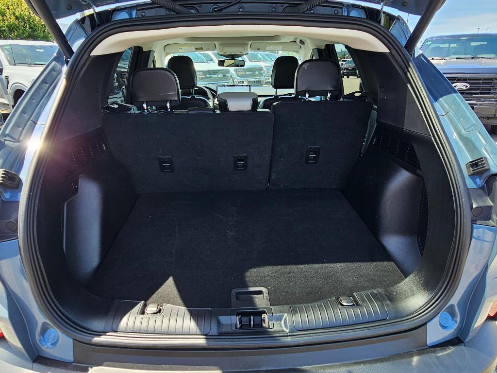 used 2023 Ford Escape car, priced at $25,071