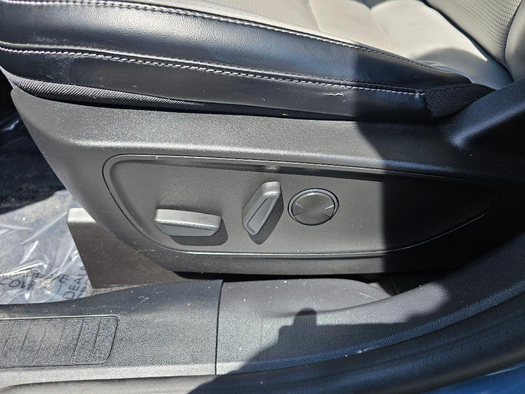 used 2023 Ford Escape car, priced at $25,071