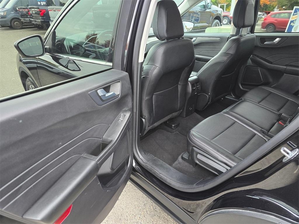 used 2022 Ford Escape car, priced at $21,999