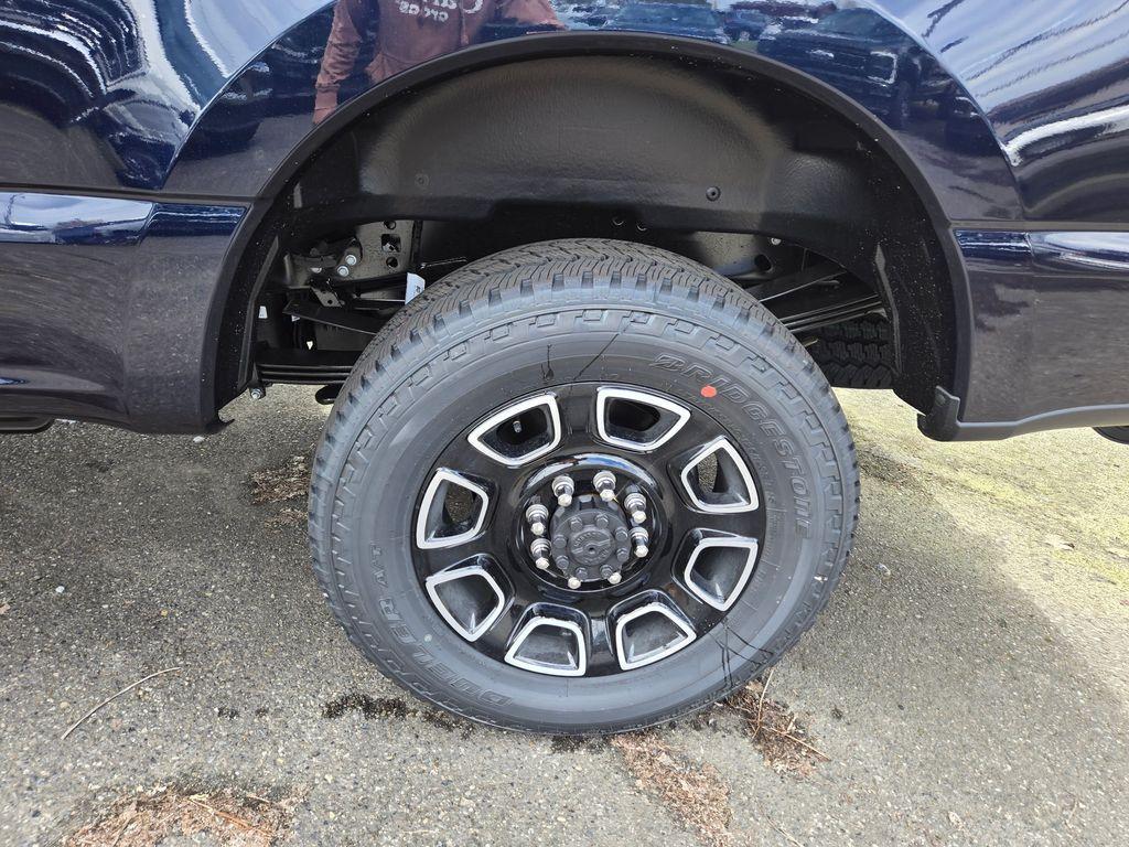 new 2025 Ford F-350 car, priced at $89,170