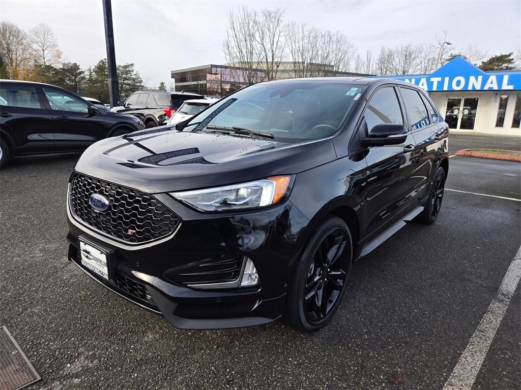 used 2022 Ford Edge car, priced at $29,999