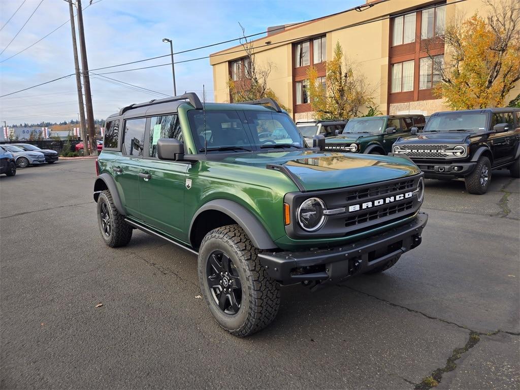 new 2025 Ford Bronco car, priced at $44,055