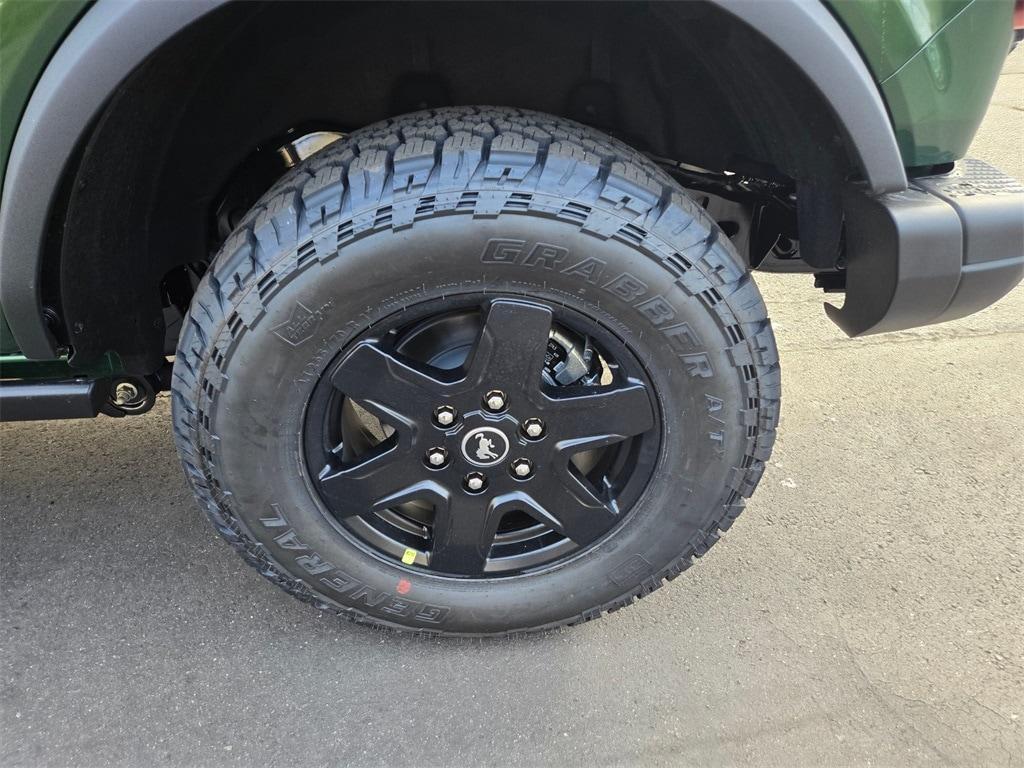 new 2025 Ford Bronco car, priced at $44,055