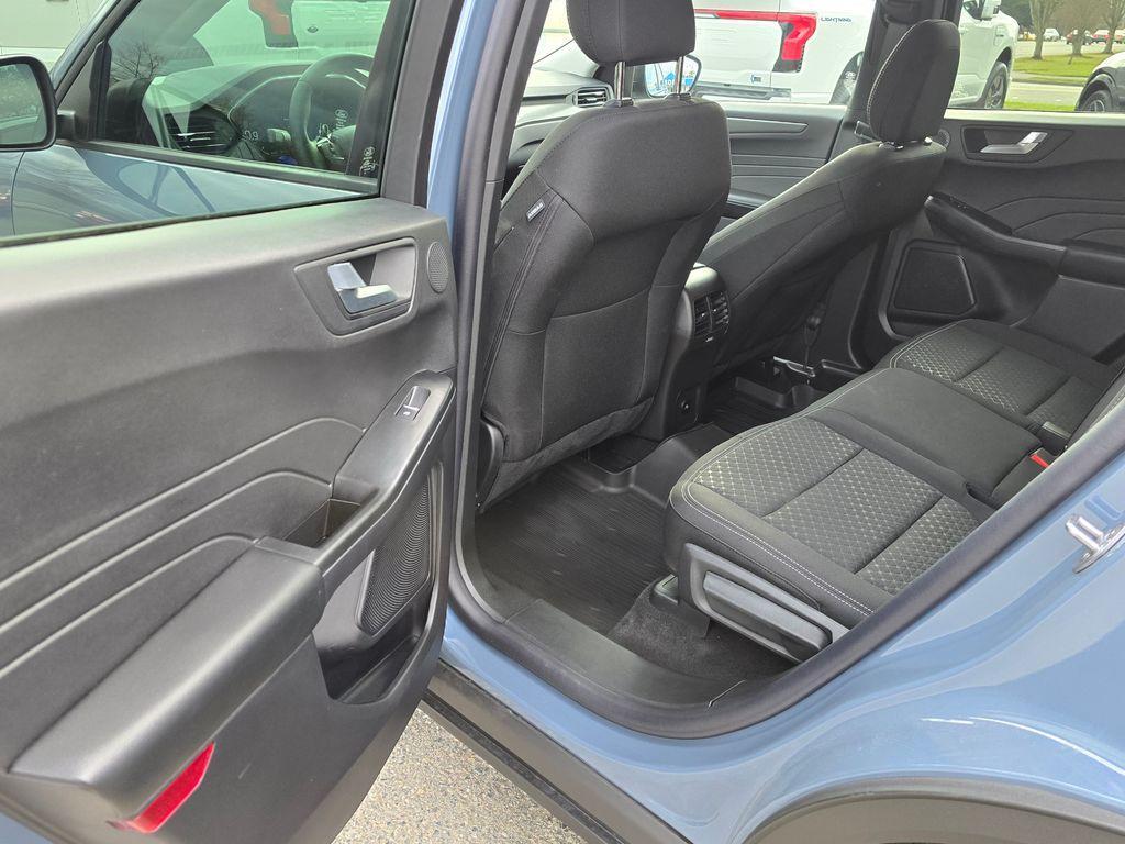 used 2025 Ford Escape car, priced at $26,999