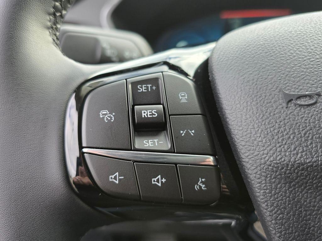 used 2025 Ford Escape car, priced at $26,999