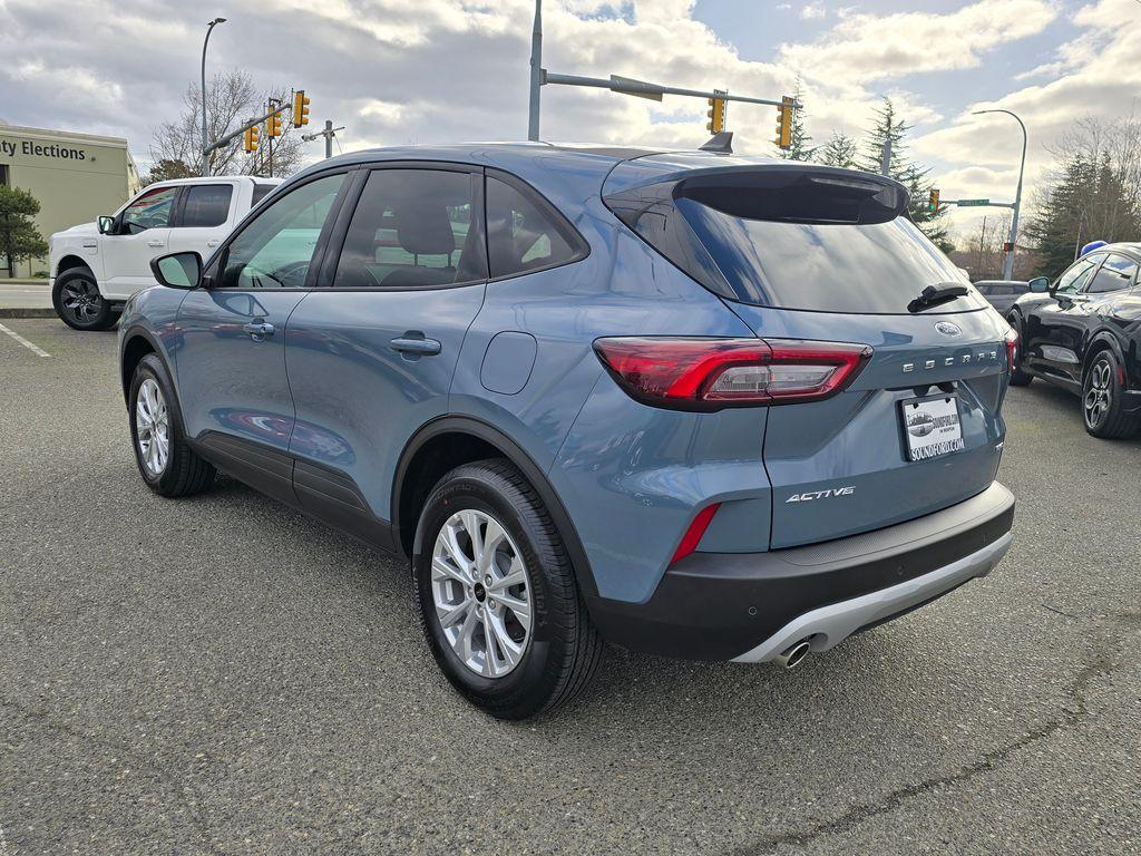 used 2025 Ford Escape car, priced at $26,999
