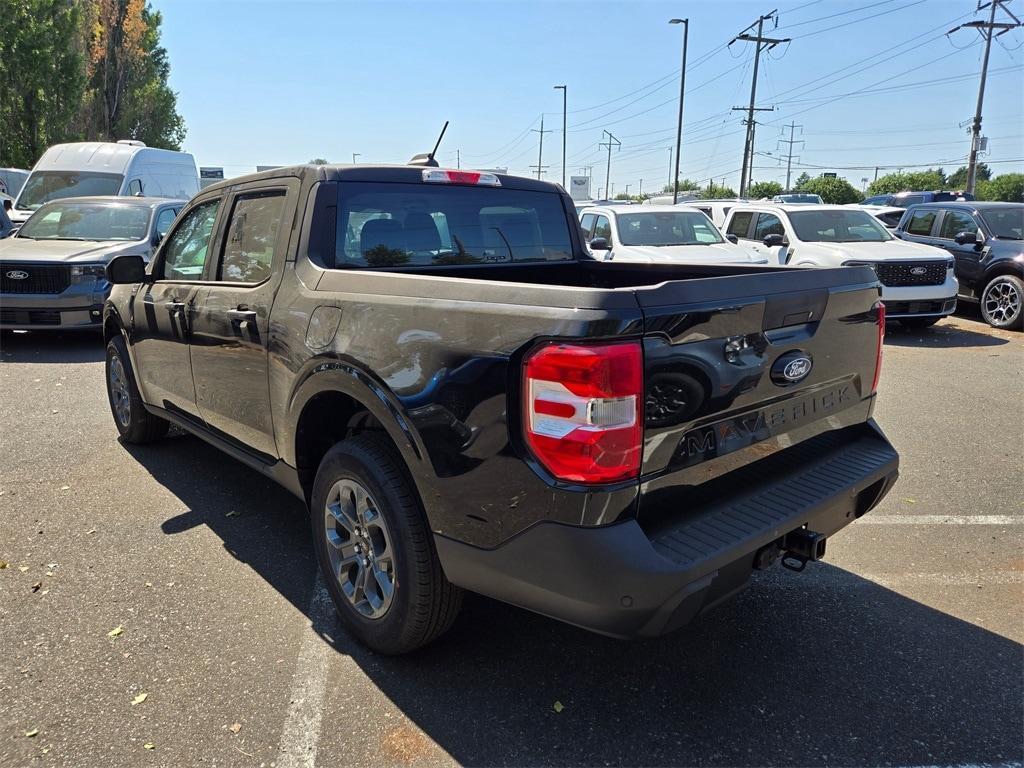 new 2025 Ford Maverick car, priced at $31,225