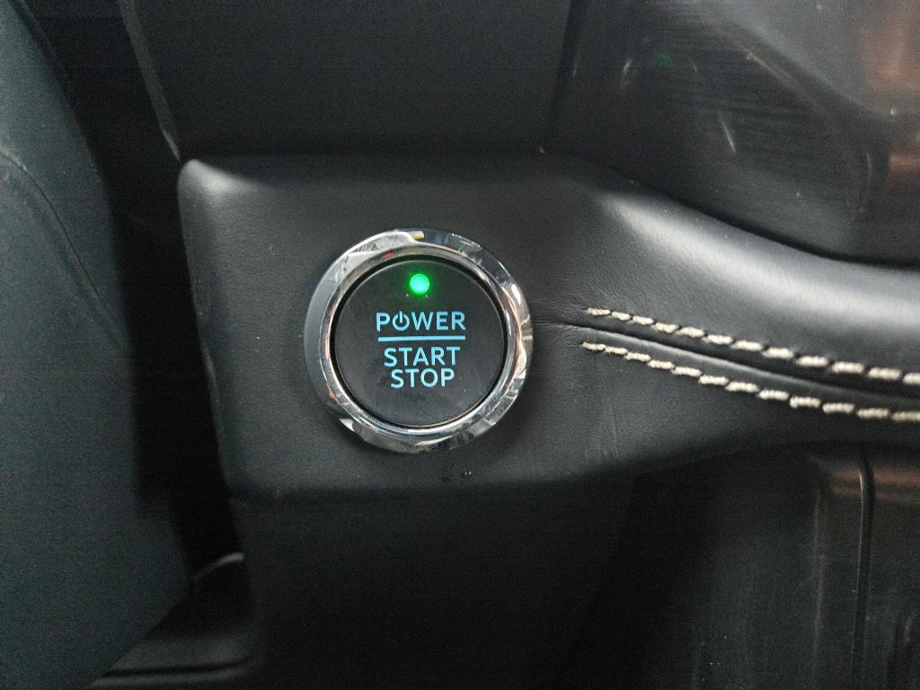 new 2025 Ford F-150 Lightning car, priced at $77,260