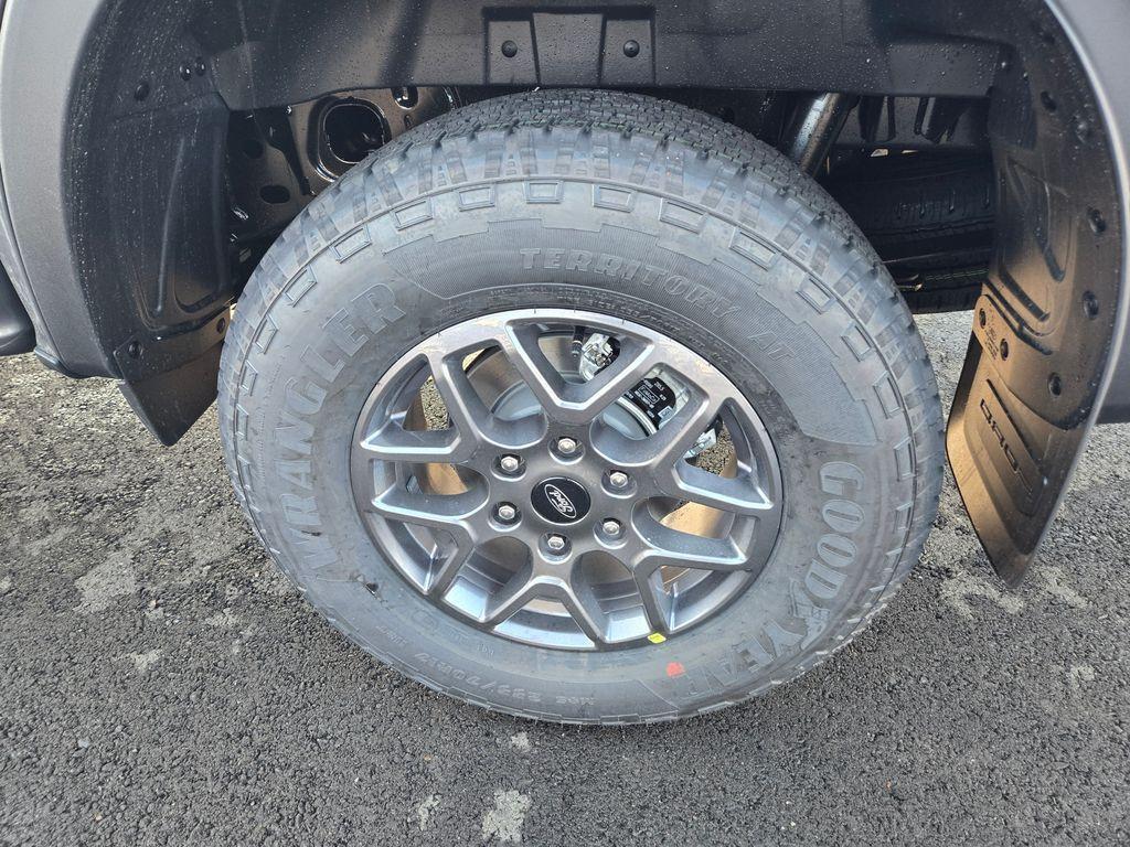 new 2025 Ford Ranger car, priced at $33,600