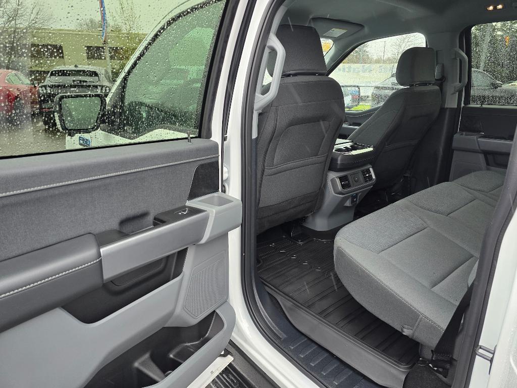 used 2025 Ford F-150 Lightning car