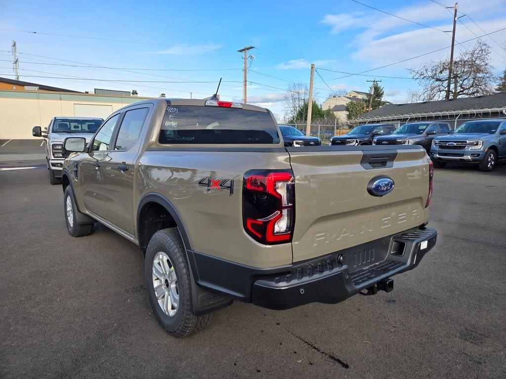 new 2025 Ford Ranger car, priced at $32,800