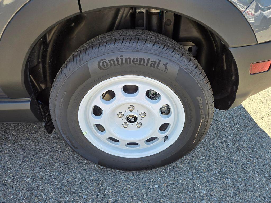 new 2025 Ford Bronco Sport car, priced at $32,945