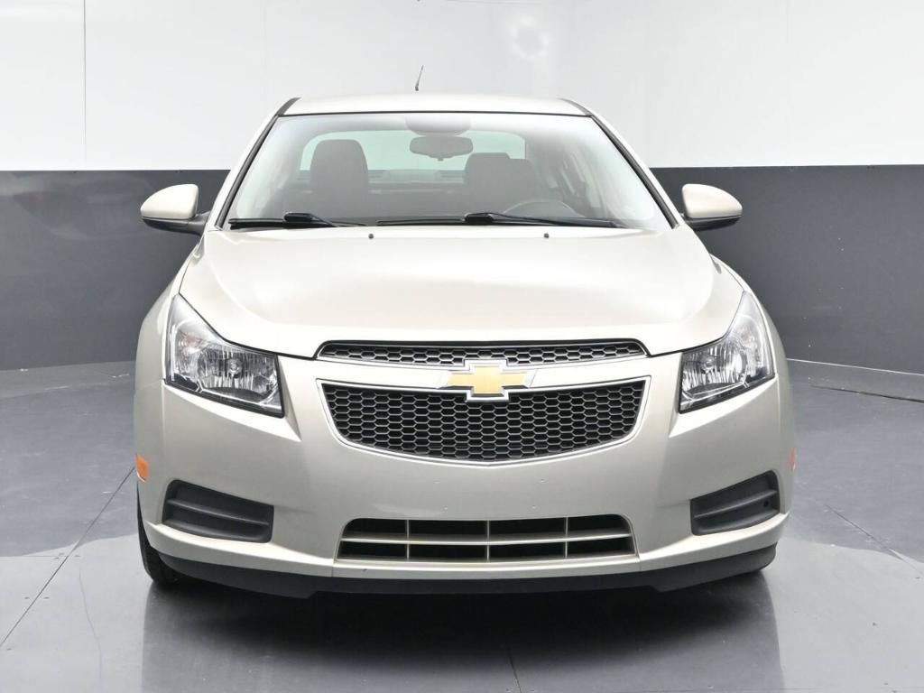 2014 Tan Chevrolet Cruze