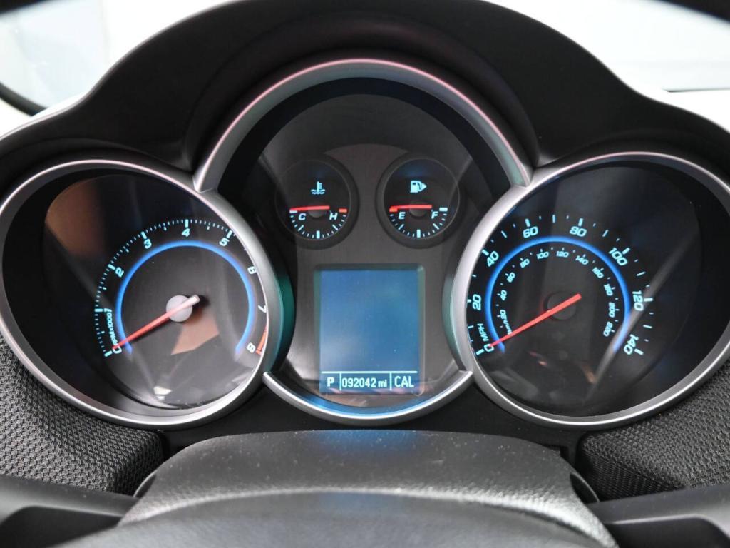 2014 Tan Chevrolet Cruze
