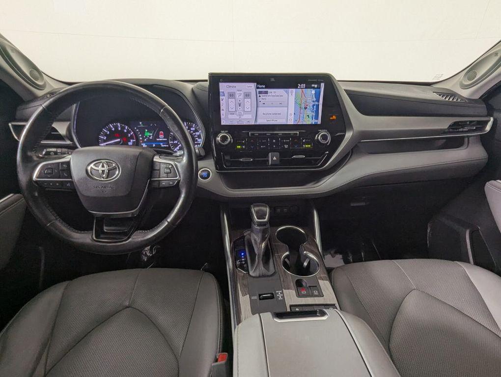 used 2021 Toyota Highlander car, priced at $29,508