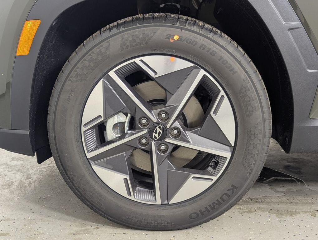 new 2026 Hyundai Tucson car, priced at $33,914