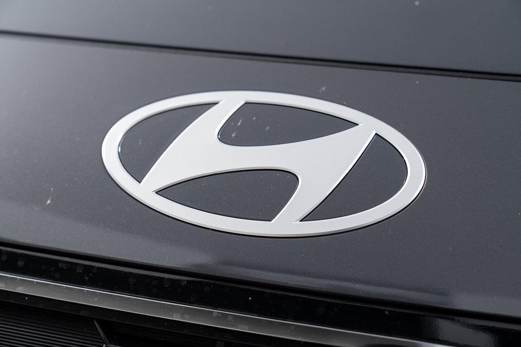 new 2027 Hyundai Palisade Hybrid car, priced at $59,071