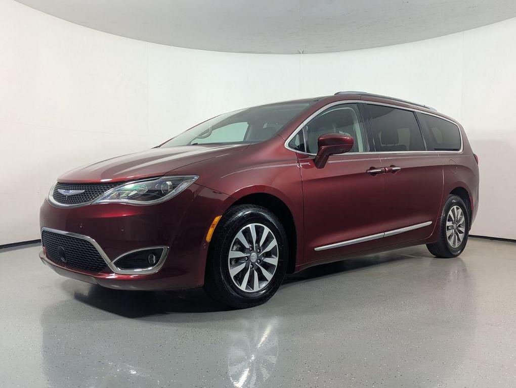 used 2020 Chrysler Pacifica car, priced at $20,776