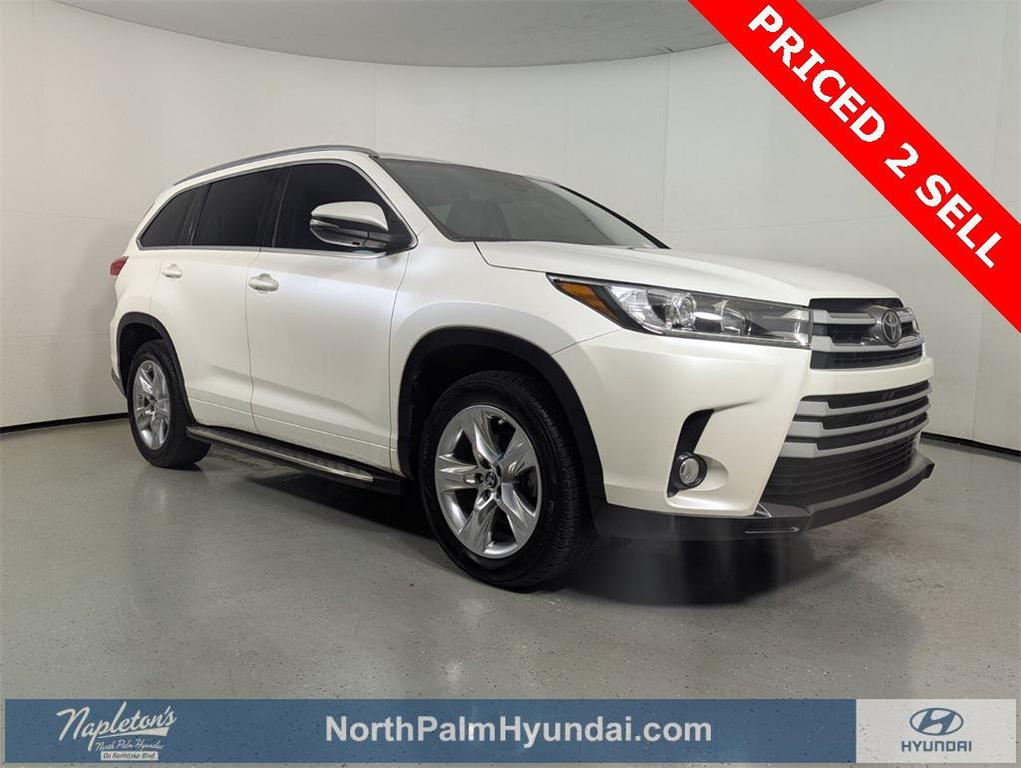 used 2018 Toyota Highlander car, priced at $21,838