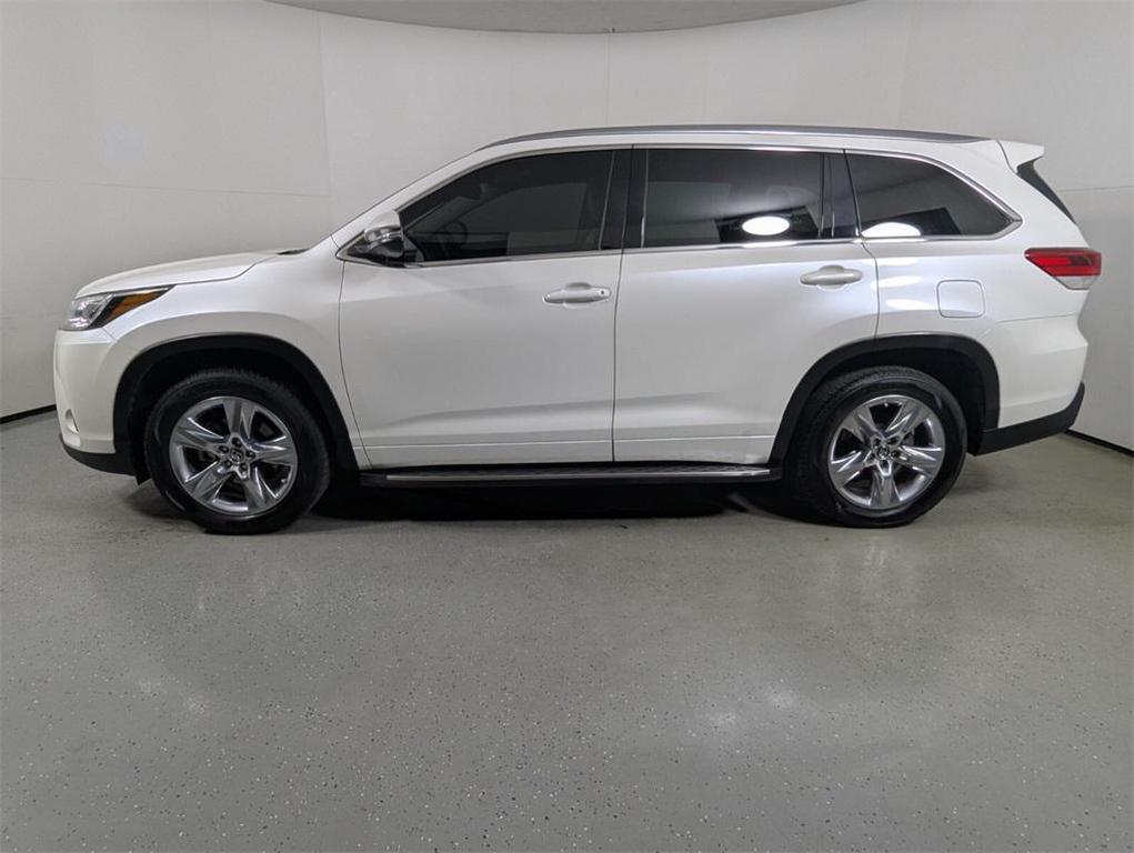 used 2018 Toyota Highlander car, priced at $21,838