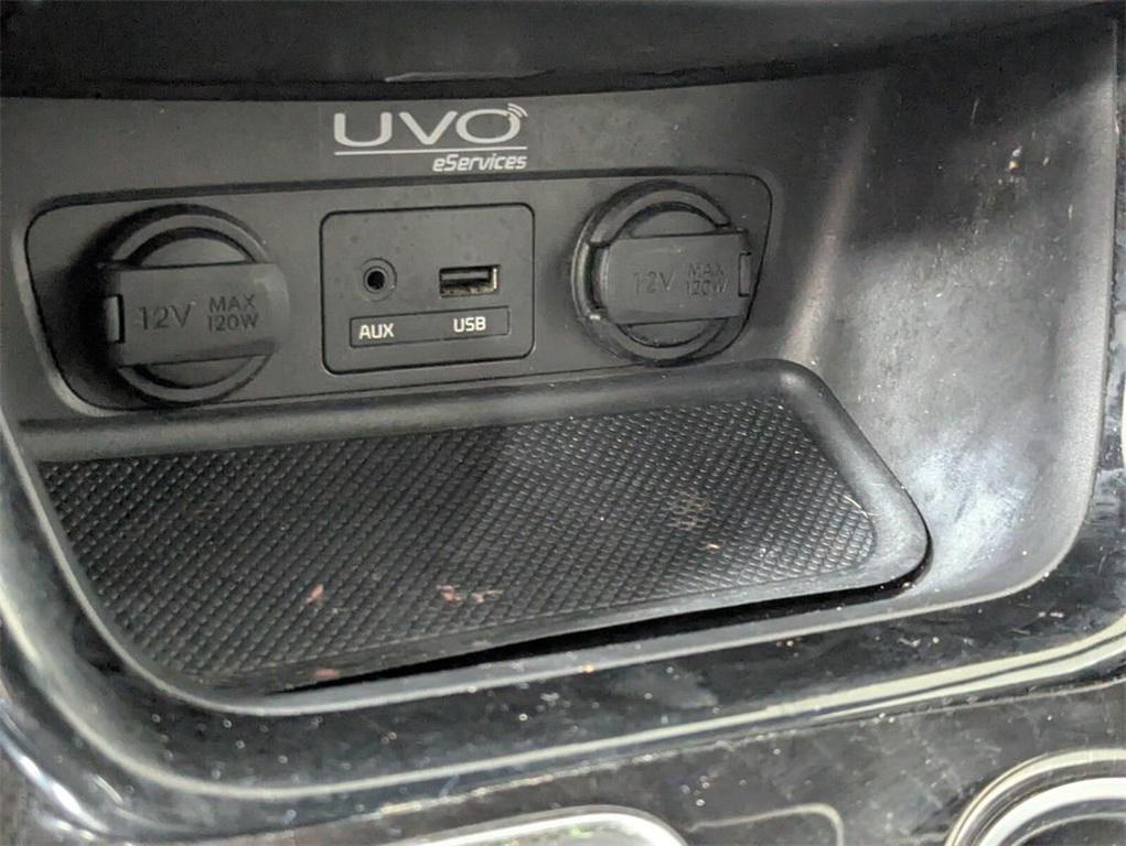 used 2014 Kia Sorento car, priced at $8,000