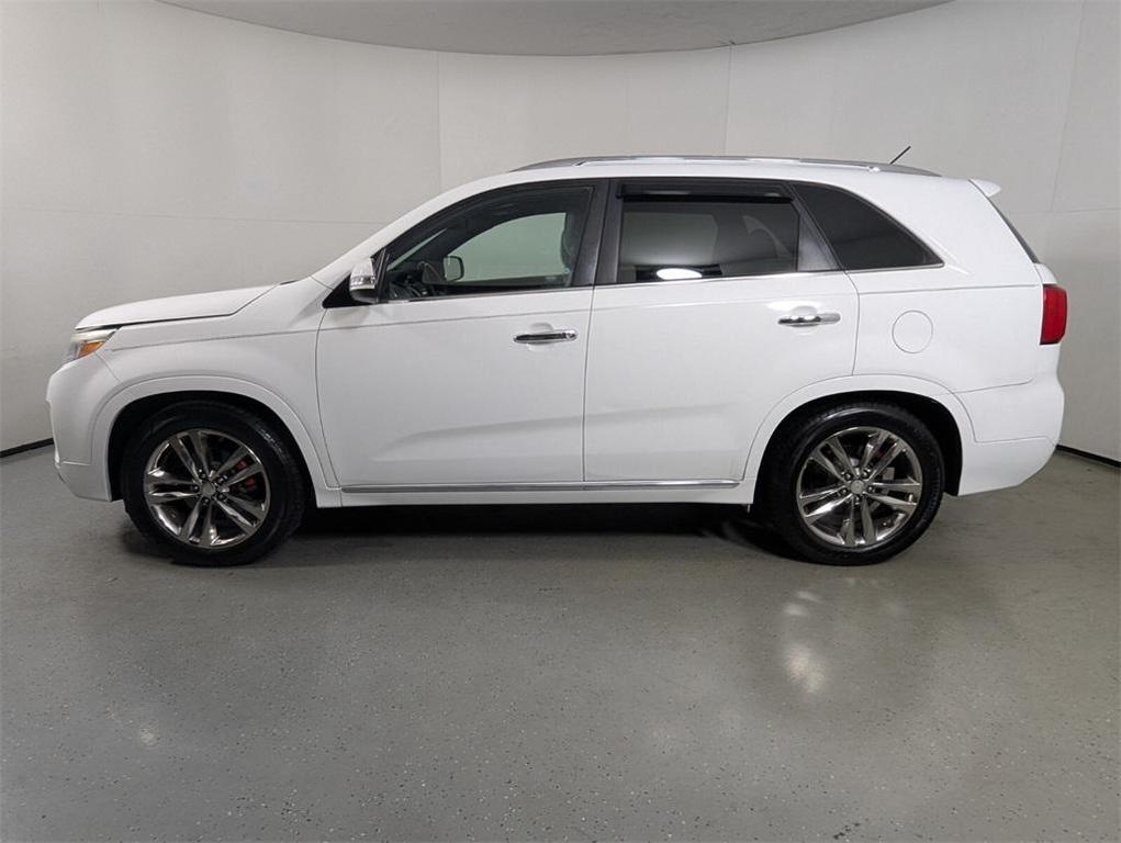 used 2014 Kia Sorento car, priced at $8,000
