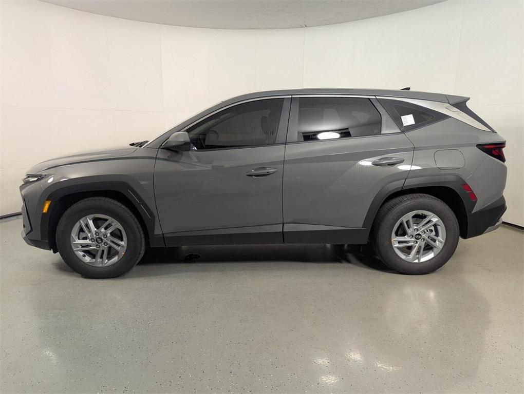 new 2025 Hyundai Tucson car, priced at $28,151