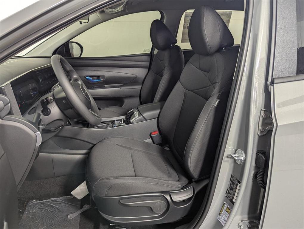 new 2025 Hyundai Tucson car, priced at $28,151