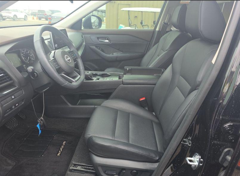 used 2023 Nissan Rogue car, priced at $25,900