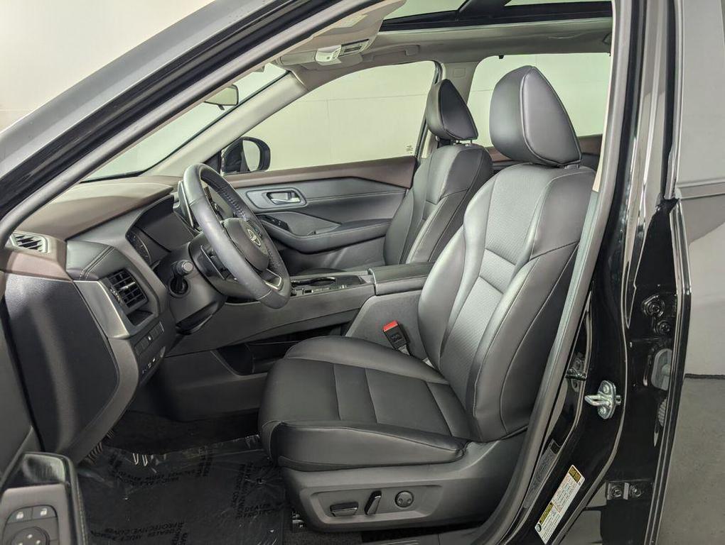used 2023 Nissan Rogue car, priced at $23,776