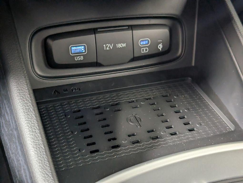 new 2026 Hyundai Venue car, priced at $26,394