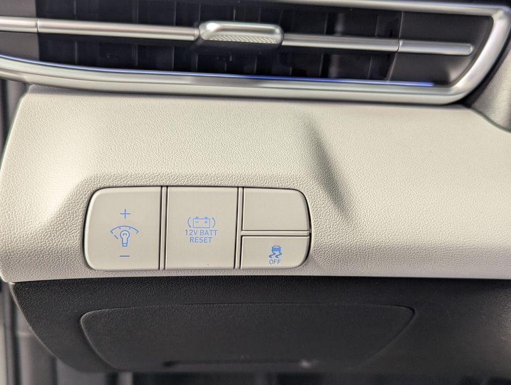 new 2026 Hyundai ELANTRA HEV car, priced at $31,554