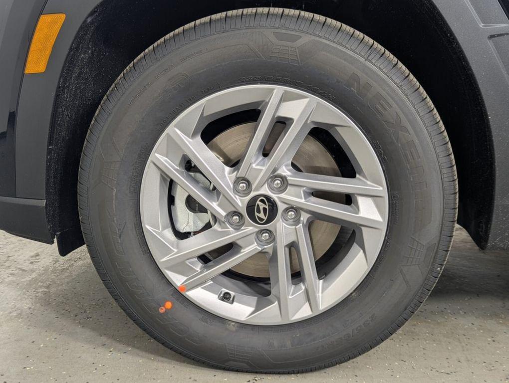 new 2026 Hyundai Tucson car, priced at $32,449