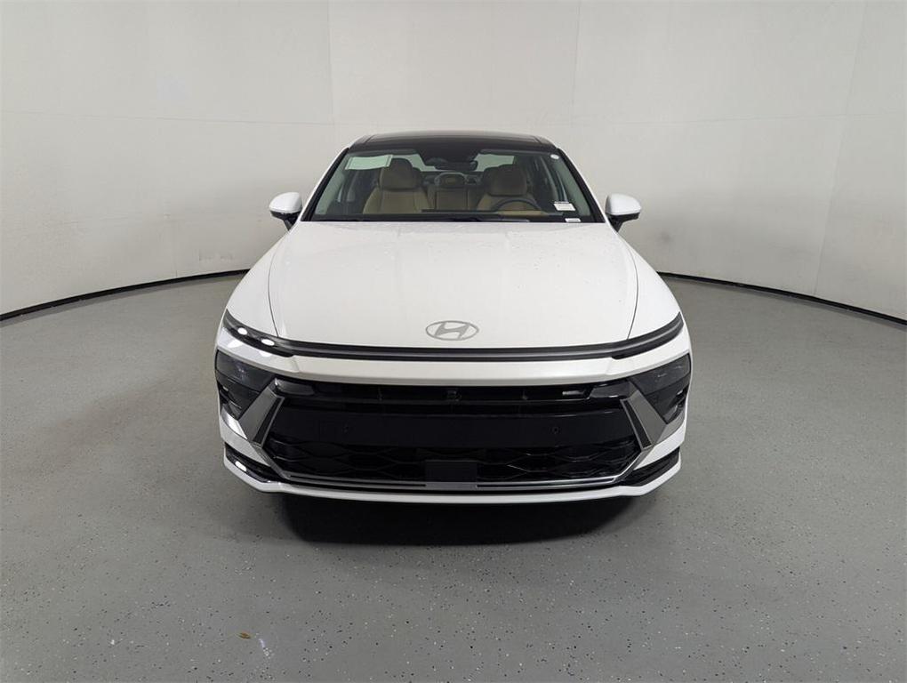new 2025 Hyundai Sonata Hybrid car, priced at $37,196