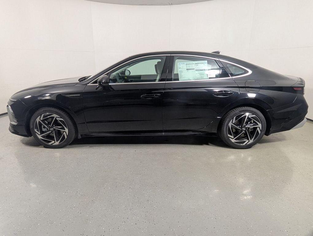new 2026 Hyundai Sonata car, priced at $31,357