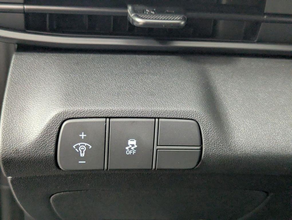 new 2026 Hyundai Elantra car, priced at $25,093
