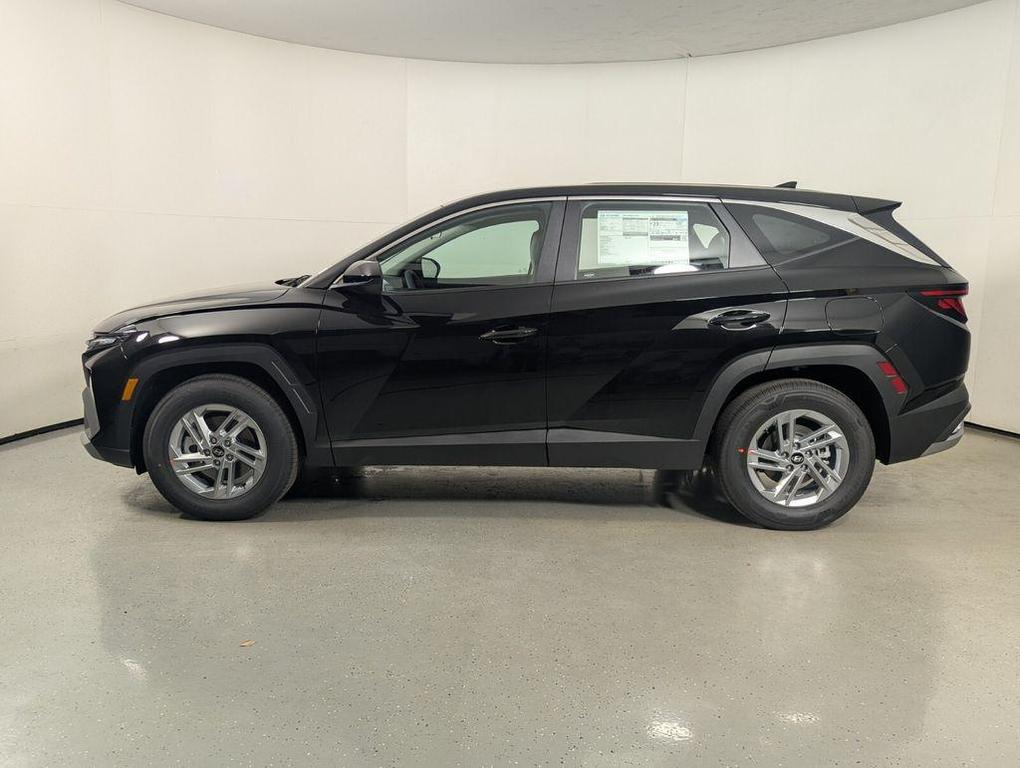 new 2026 Hyundai Tucson car, priced at $30,286