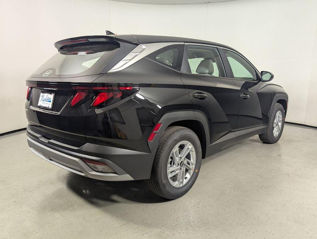 new 2026 Hyundai Tucson car, priced at $30,286