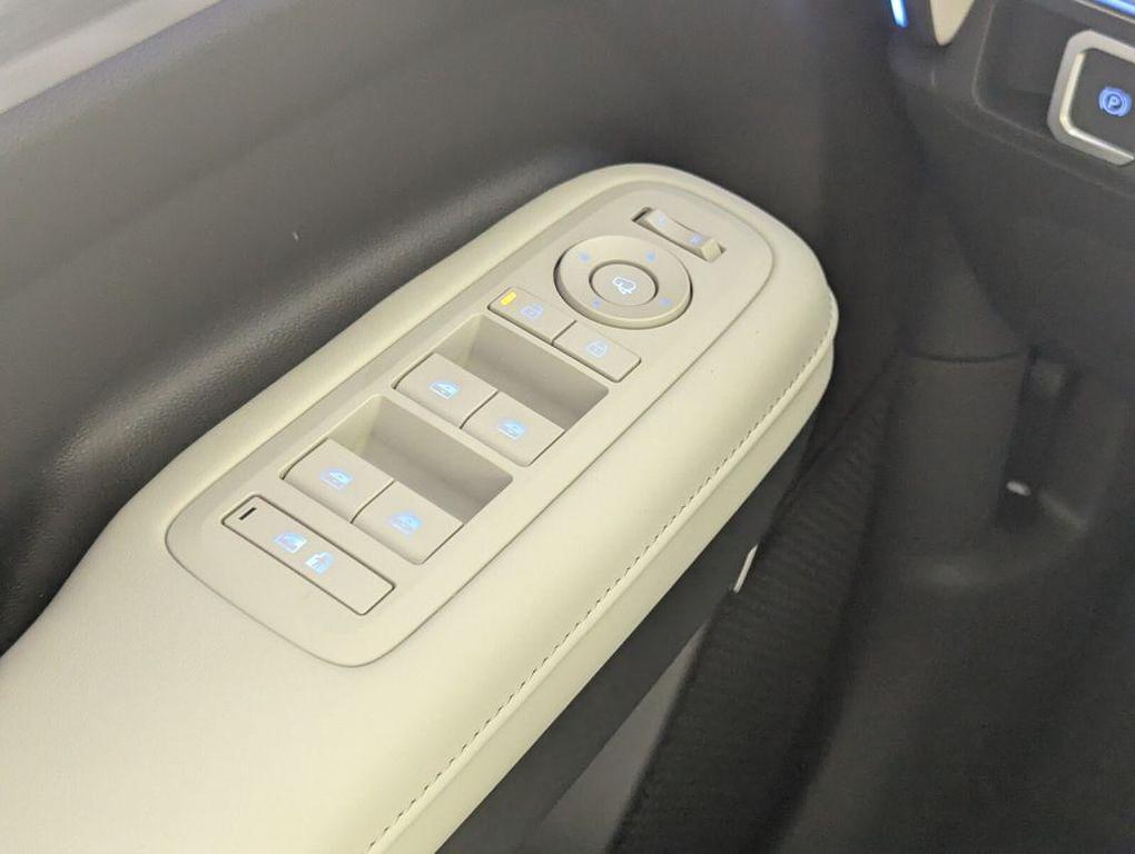new 2026 Hyundai SANTA FE HEV car, priced at $48,620