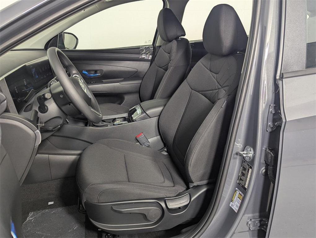 new 2025 Hyundai Tucson car, priced at $28,151