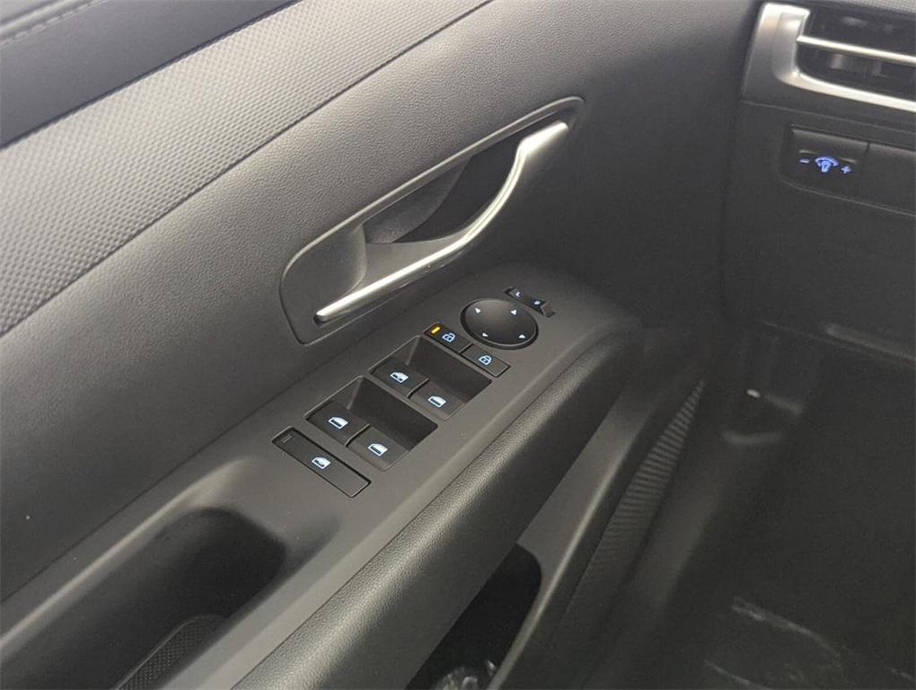 new 2025 Hyundai Tucson car, priced at $28,151