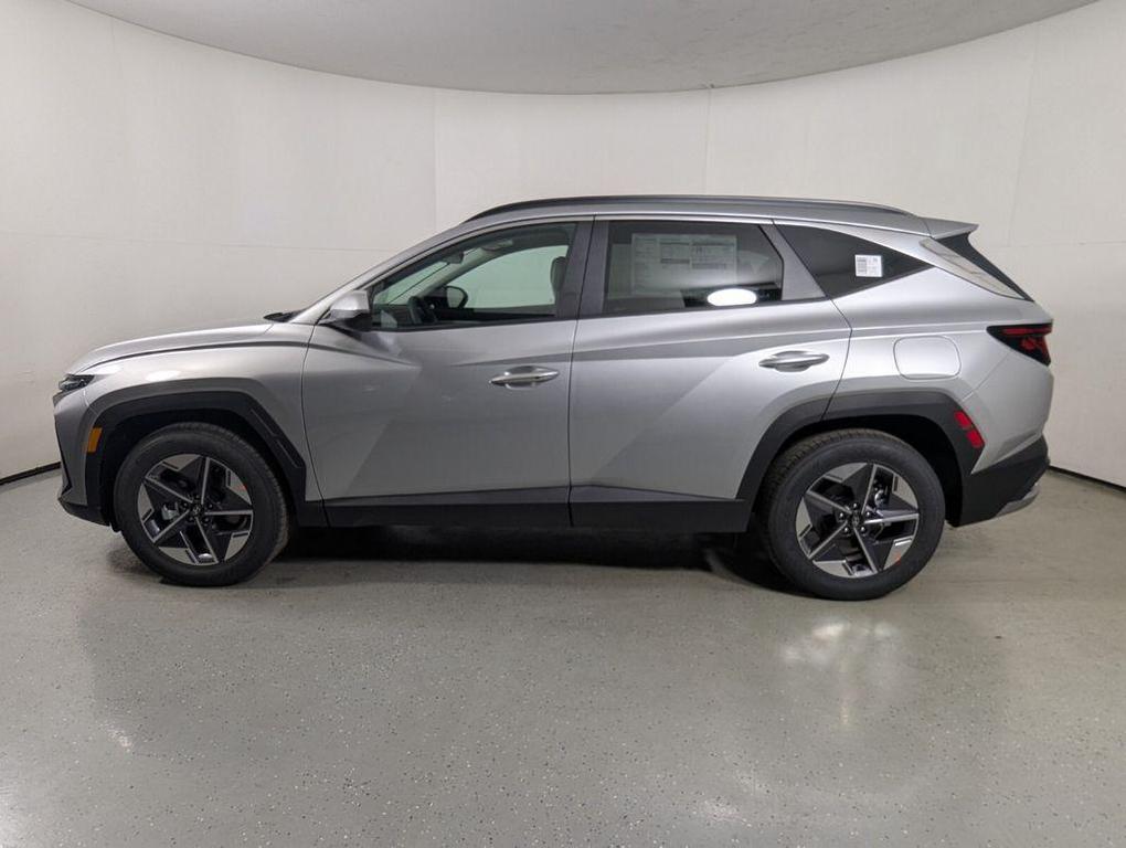 new 2026 Hyundai Tucson car, priced at $32,154