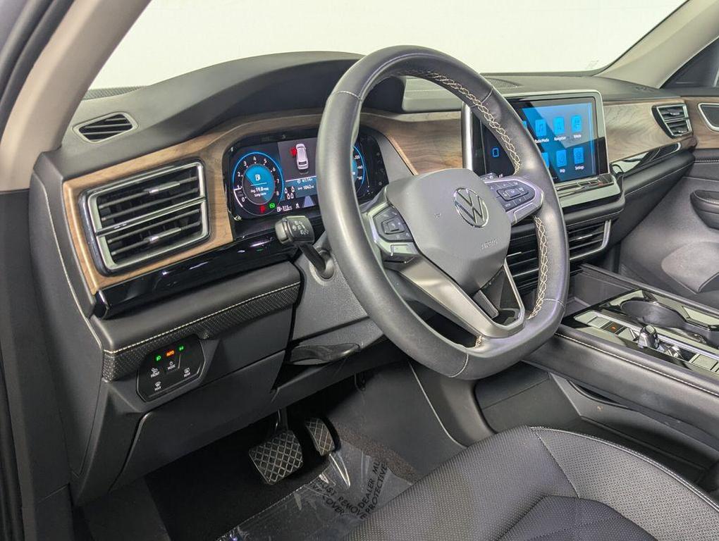 used 2024 Volkswagen Atlas car, priced at $27,776
