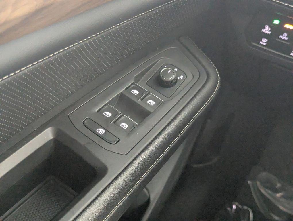used 2024 Volkswagen Atlas car, priced at $27,776
