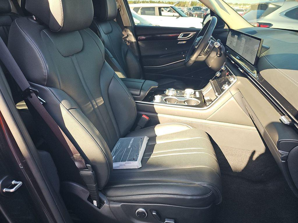 used 2025 Genesis GV80 car, priced at $43,900